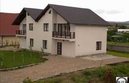Casa Tip Duplex .  Avantaje Multiple !!! ( materiale, finisaje, pret, locatie ).