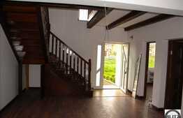 Casa Tip Duplex .  Avantaje Multiple !!! ( materiale, finisaje, pret, locatie ).