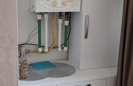 Apartament cu 3 camere, parter inalt, zona Florilor, cu parcare inclusa