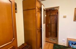 Apartament cu 3 camere, semidecomandat, în zona Noua