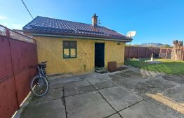 Casă individuală de vânzare în satul Zizin, județul Brașov