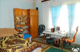 2 camere de vanzare, 74 mp utili, in vila, zona Gradinii Botanice