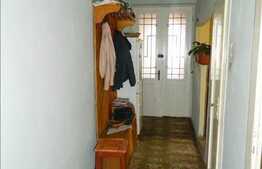 2 camere de vanzare, 74 mp utili, in vila, zona Gradinii Botanice