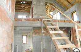 Vanzare casa individuala cu 2200 mp teren!