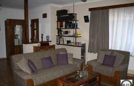 Casa tip duplex pentru familie!