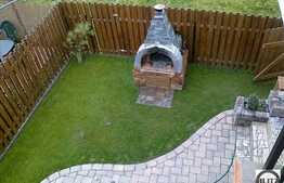 Casa tip duplex pentru familie!