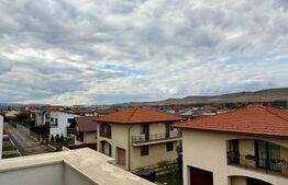 Apartament PASIV, 3 camere, 2 bai, parcare, UNIC in Floresti, zona Semicentrala