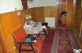 De vanzare 100 mp, 3 camere, zona Interservisan. Boxa la subsol inclusa