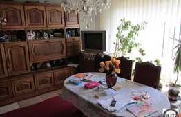 De vanzare 100 mp, 3 camere, zona Interservisan. Boxa la subsol inclusa