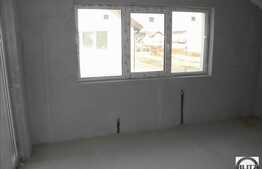 Duplex de vanzare 130 mp utili, 300 mp teren, semifinisat