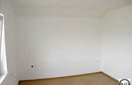 Casa de vanzare147 mp utili, semifinisata