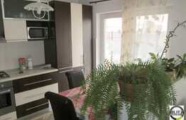 Vanzare duplex cu 117 mp utili, imobil nou, zona Sub Cetate