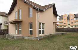 Casa individuala in zona Cetatii, 144 mp utili, teren de 430 mp, semifinisat!