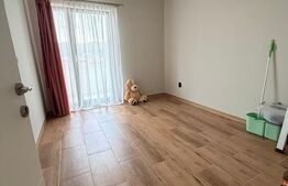 Apartament 3 camere, 59 mp, strada Eroilor 