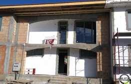 Triplex in curs de finalizare! 120 mp utili! Zona rezidentiala de case!