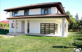 Casa ce-si asteapta proprietarul care sa-i confere personalitate!