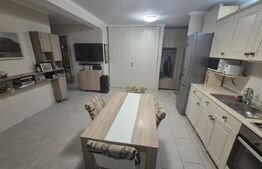 Apartament semidecomandat cu 2 camere, parcare, zona Tineretului