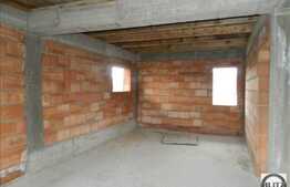 Casa cu 265 mp utili, teren de 600 mp! Zona benzinariei MOL!