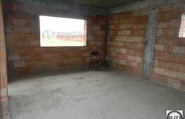 Casa cu 265 mp utili, teren de 600 mp! Zona benzinariei MOL!