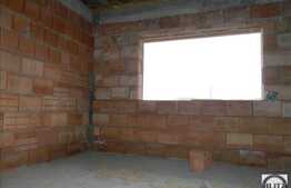 Casa cu 265 mp utili, teren de 600 mp! Zona benzinariei MOL!