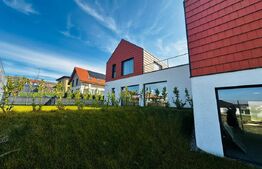 Casa în care te regăsești – confort, rafinament și priveliște superbă!