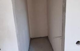 Apartament de 3 camere, 59 mp, posibilitate garaj, zona Terra