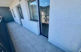 Apartament de 3 camere, 59 mp, posibilitate garaj, zona Terra