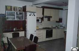 Duplex de vanzare cu 4 camere, 125 mp, 100 mp teren, zona strazii Ioan Rus!