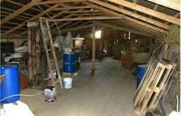 Casa de vanzare 400 mp teren + spatii de depozitare, zona sensului giratoriu