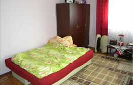 Casa de vanzare 400 mp teren + spatii de depozitare, zona sensului giratoriu