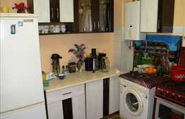 Casa de vanzare 400 mp teren + spatii de depozitare, zona sensului giratoriu