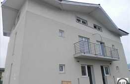 De vanzare duplex, 5 camere, 155 mp, teren de 200 mp! Zona de case!