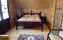 Cabana deosebita in Campenesti - un refugiu modern cu priveliște superbă la lac