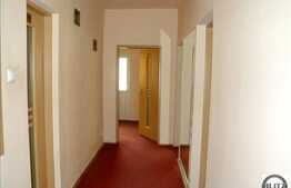 Casa cu 290 mp utili pentru sediu de firma