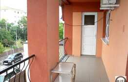 Casa cu 290 mp utili pentru sediu de firma