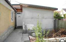 De vanzare casa demolabila/renovabila, 100 mp utili si 235 mp teren