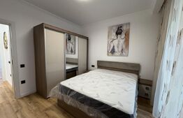 Apartament 3 camere, lux, zona Centrala