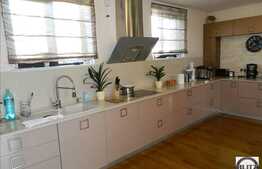 De vanzare casa superfinisata, 450 mp utili