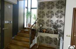 De vanzare casa superfinisata, 450 mp utili