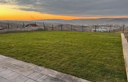 Casă individuală cu priveliște de excepție, zona Cloșca, DEZMIR