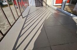 Apartament decomandat cu 2 camere, 50 mp utili, parcare inclusa, zona Cetatii