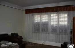 Casa solida renovabila in zona foarte buna!