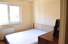 Apartament cu 3 camere, semidecomandat, la etaj intermediar, zona Astra