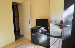 Apartament cu 3 camere, semidecomandat, la etaj intermediar, zona Astra