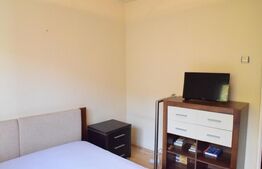 Apartament cu 3 camere, semidecomandat, la etaj intermediar, zona Astra