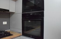 Apartament cu 5 camere, 3 băi, curte situat în vilă, zona Tractorul