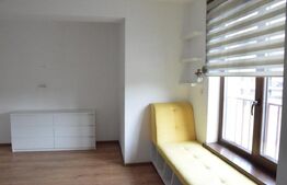 Apartament cu 5 camere, 3 băi, curte situat în vilă, zona Tractorul