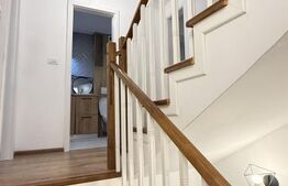 Apartament tip vilă  cu 5 camere și curte în zona Tractorul