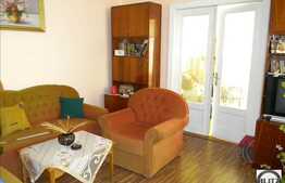 O casa renovata in zona linistita!
