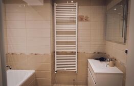 Penthouse de 3 camere, decomandat, 83 mp, 2 băi și terasă, in Tractorul, Coresi